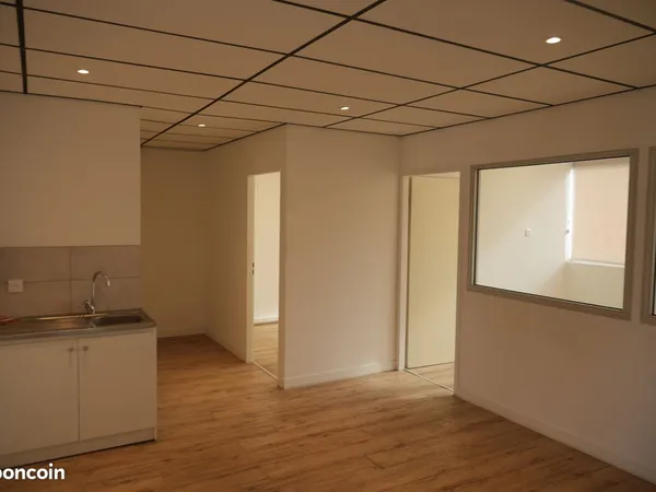 Bureau 41m² Annecy