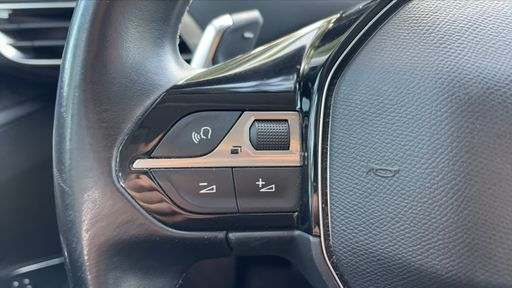 Peugeot 5008 1.5 BlueHDi 130 EAT8 - Allure – 2020 – 120169 km – Diesel – Boîte Automatique — photo 6