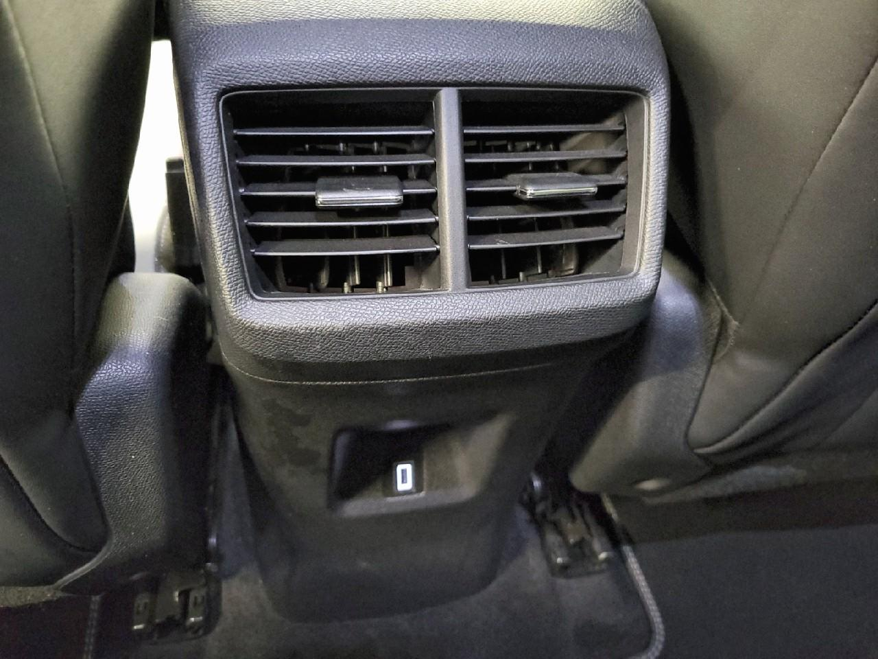 Citroën C5 Aircross puretech 130 s&s eat8 shine pack — photo 16