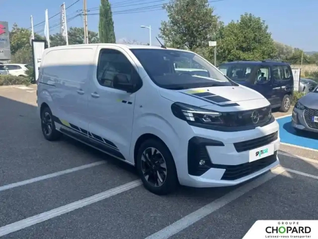 Opel Vivaro fgn sportive diesel 180 ch m automatique — photo 28