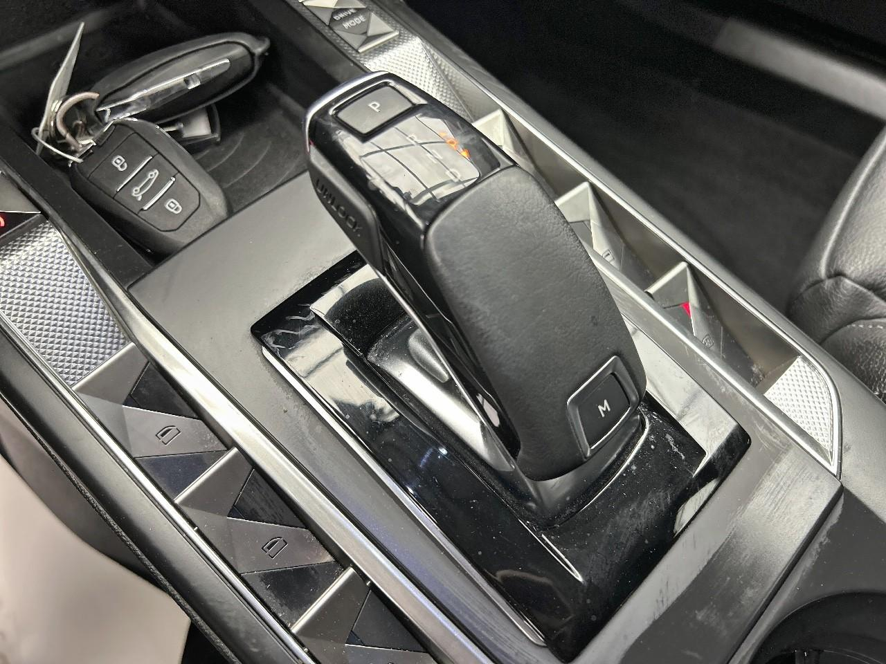 Ds Ds 3 crossback bluehdi 130 eat8 faubourg — photo 17