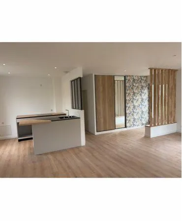 Loue maison Unieux hyper centre