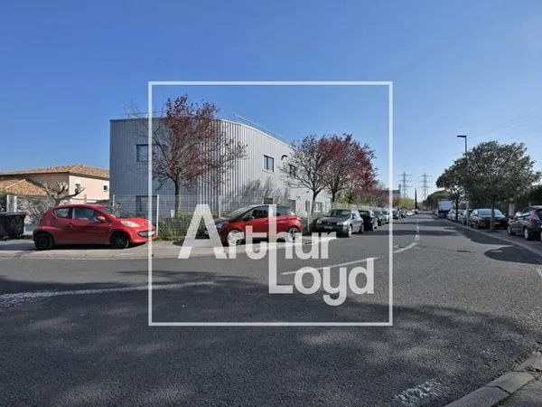 Bureaux 970 m²