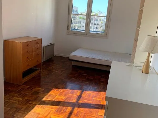 À LOUER - MAGNIFIQUE APPARTEMENT 5 PIÈCES / 4 CHAMBRES - PARIS 11e