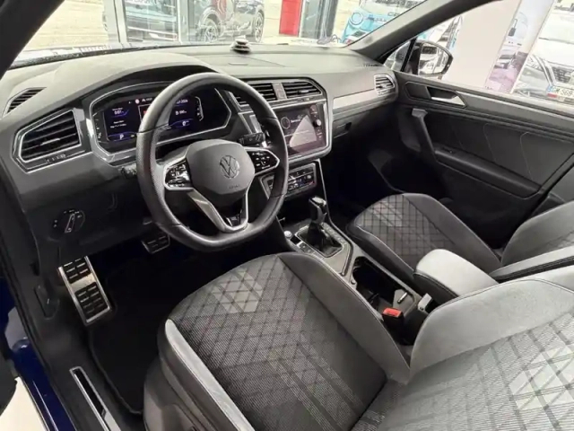 Volkswagen Tiguan 1.5 tsi 150ch r-line dsg7 — photo 2