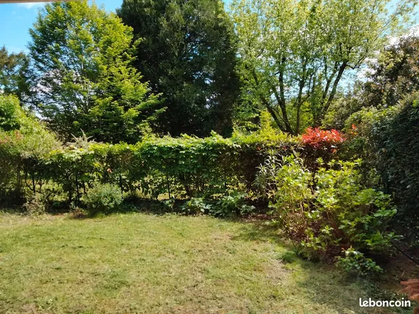 Appartement 82 m2 rdc avec jardin