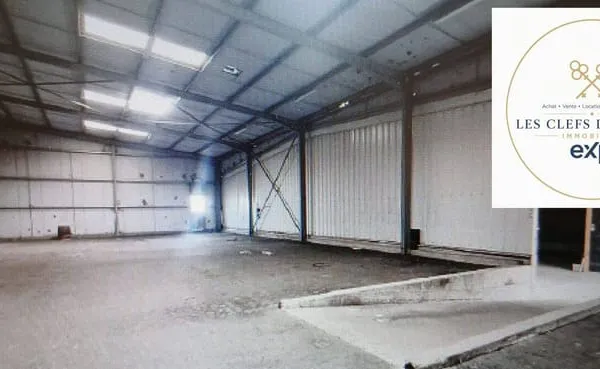 Entrepôt 500 m²