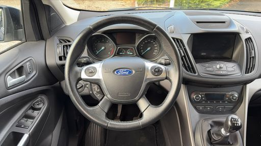 Ford Kuga 1.5 Ecoboost 150 - Titanium – 2016 – 136480 km – Essence – Boîte Manuelle — photo 40