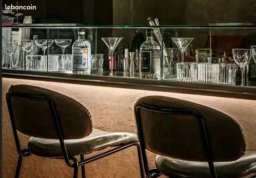 Restaurant 95 m² PARIS