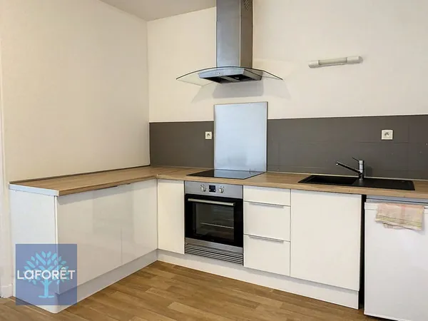 Appartement Fougeres 2 pièce(s) 45.29 m2