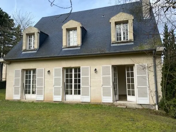 Pavillon 6 pièces 159 m²