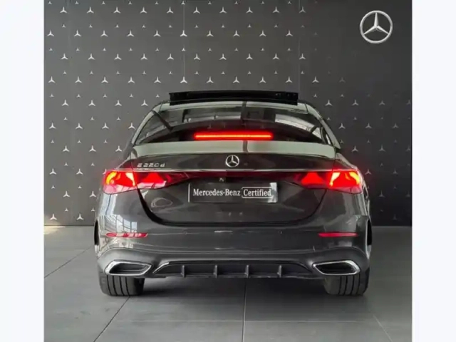 Mercedes Classe E 220 d amg line berlin — photo 24
