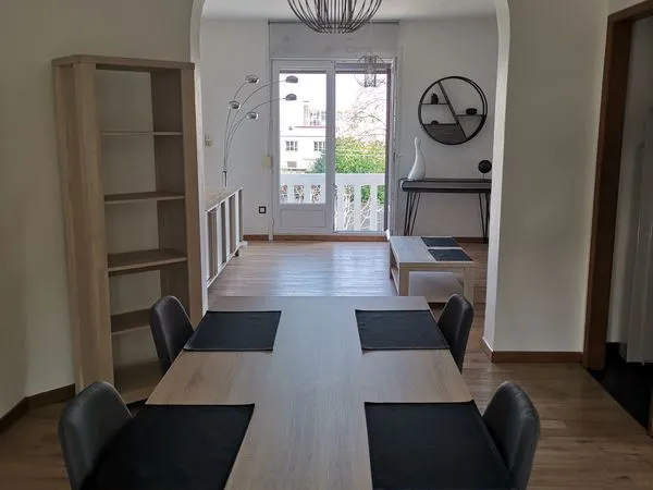 Appartement lumineux. Et propre