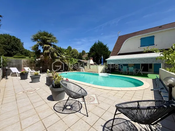 Maison 7 pièces 168 m²