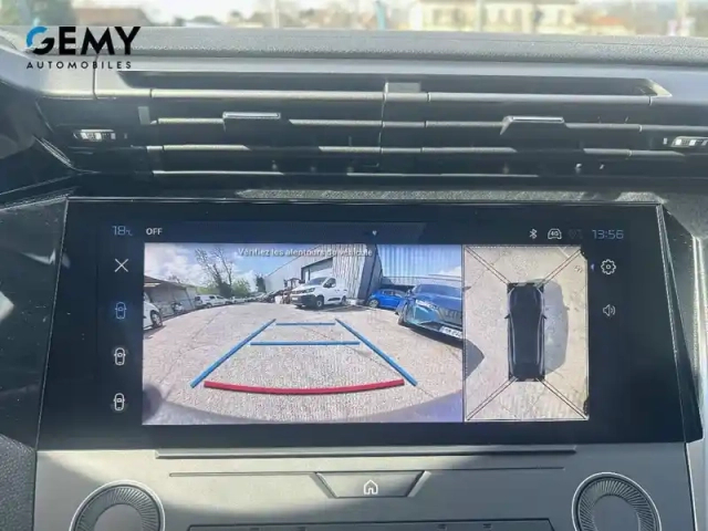 Peugeot 408 hybrid 145 e-dcs6 — photo 15