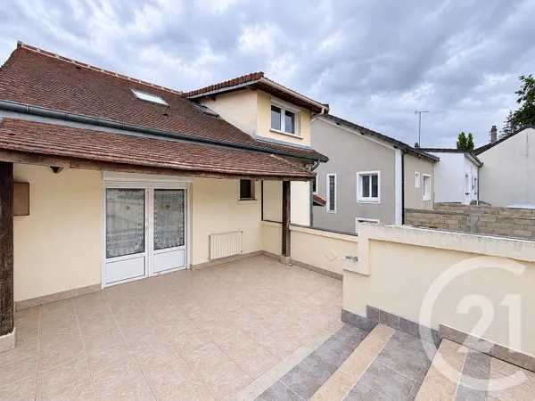 Maison 8 pièces 85 m²