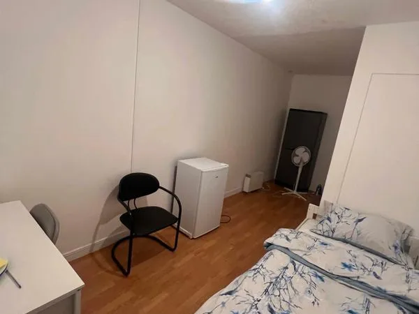 Colocation dans une maison de 96 m2 de surface habitable