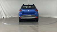 Dacia Sandero 1.0 TCe 90ch Stepway Confort -22 — photo 6