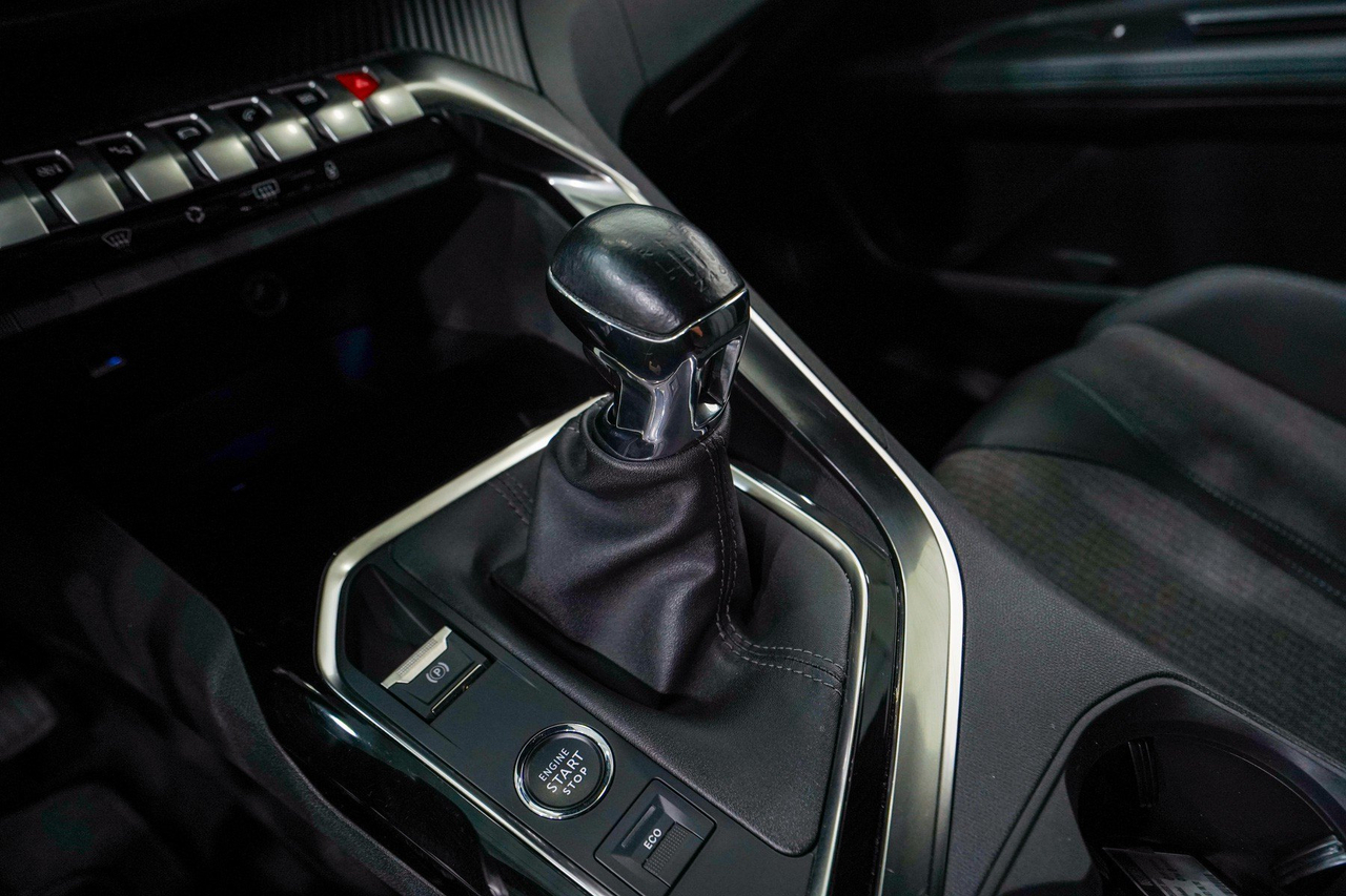 Peugeot 3008 — photo 23