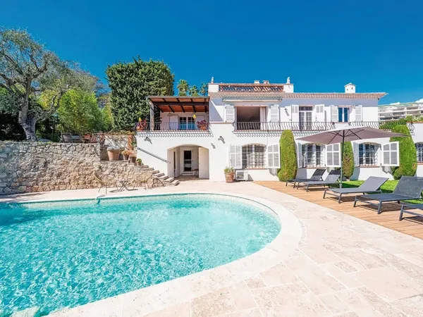 VILLA VUE MER AVEC TERRAIN CONSTRUCTIBLE