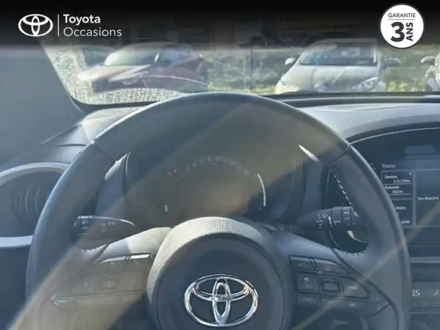 Toyota Aygo X 1.0 vvt-i 72ch design s-cvt — photo 13