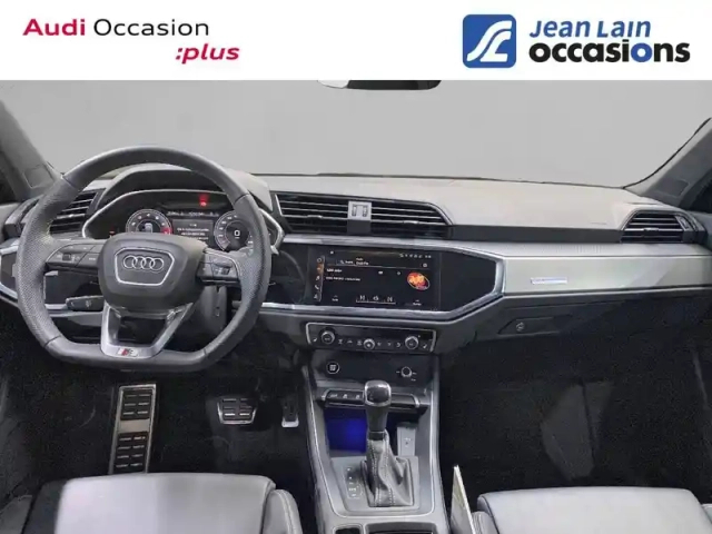 Audi Q3 sportback 35 tfsi 150 ch s tronic 7 — photo 18