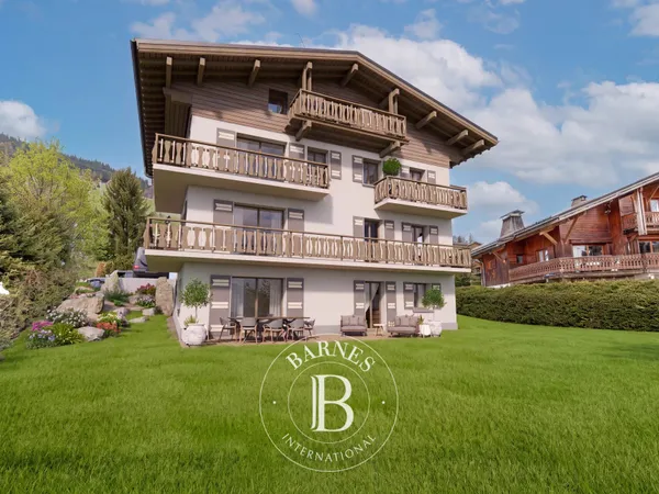 MEGEVE - APPARTEMENT 4 PIÈCES A RENOVER
