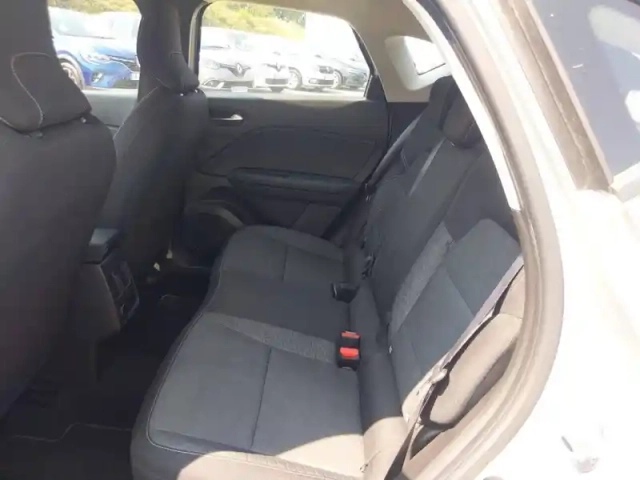 Renault Captur tce 90 — photo 25