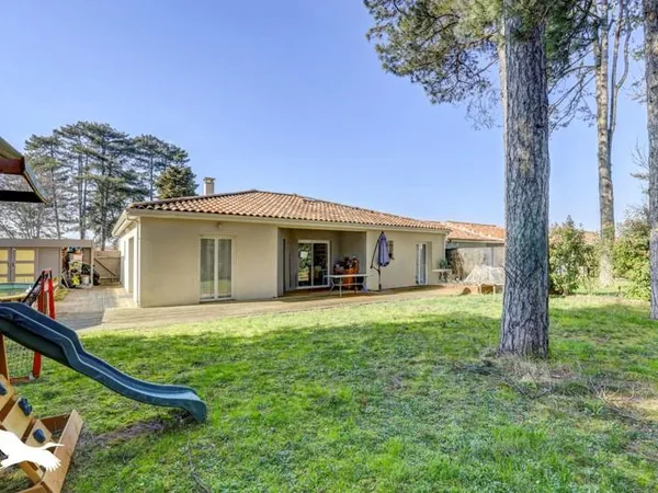 Villa 5 pièces 130 m²