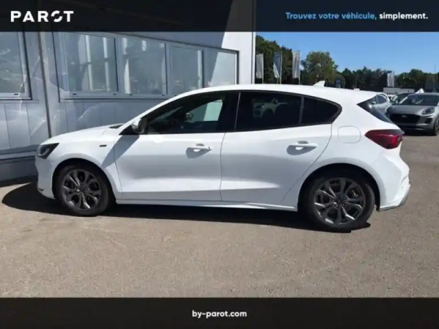 Ford Focus 1.0 flexifuel mhev 125ch st-line x — photo 24
