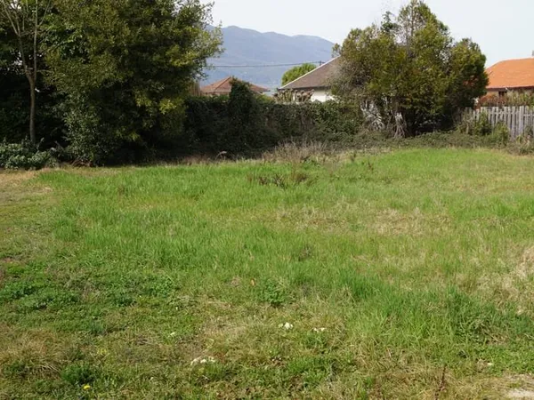 AIX LES BAINS, TERRAIN CONSTRUCTIBLE A VENDRE
