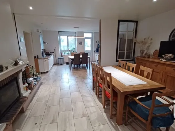 Maison 6 pièces 180 m²