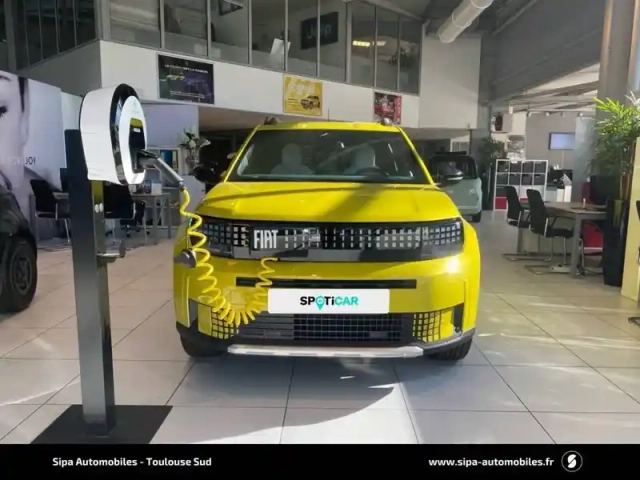 Fiat Grande Panda e 83ch — photo 41