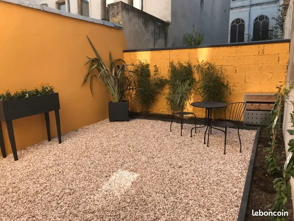 Vente studio meublé avec terrasse Nancy hyper centre