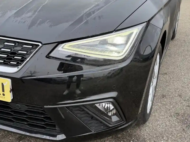 Seat Ibiza 1.0 tsi 110 xcellence dsg7 — photo 12