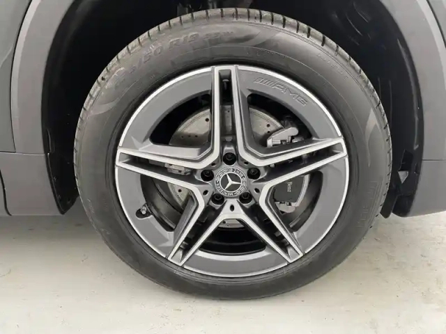 Mercedes Glb 200 d 8g-dct — photo 45