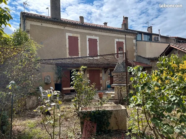 Maison de ville 160 m² - 4/5 chambres - Garage, atelier et terrain - Auch