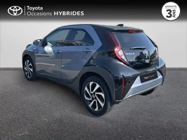 Toyota Aygo X 1.0 vvt-i 72ch design my24 — photo 2