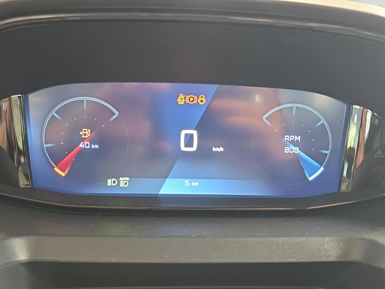 Peugeot Rifter 1.5 bluehdi 100ch allure 5 places (hors malus) — photo 14