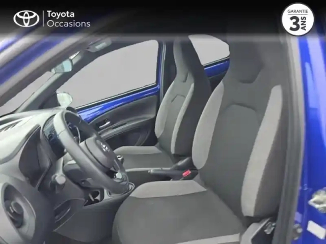 Toyota Aygo x 1.0 vvt-i 72ch dynamic my24 — photo 11