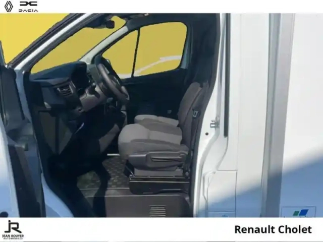 Renault Trafic plancb l2h1 3t 2.0 blue dci 150ch confort e6e (caisse frigorifique)(soit 37900? ht) — photo 4