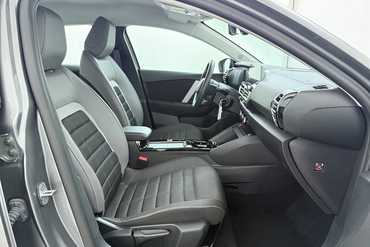 Citroën C4 X — photo 7