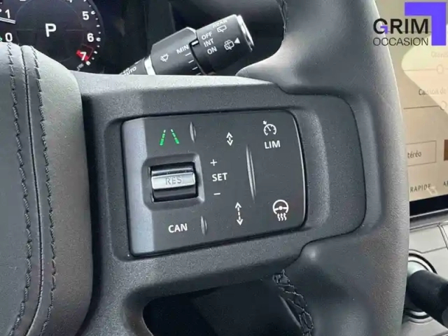 Land Rover Defender 110 phev — photo 43