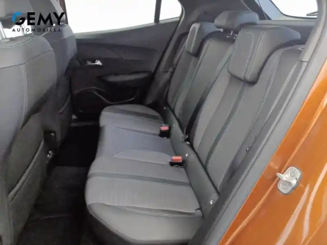 Peugeot 2008 puretech 100 s&amp;s bvm6 — photo 10