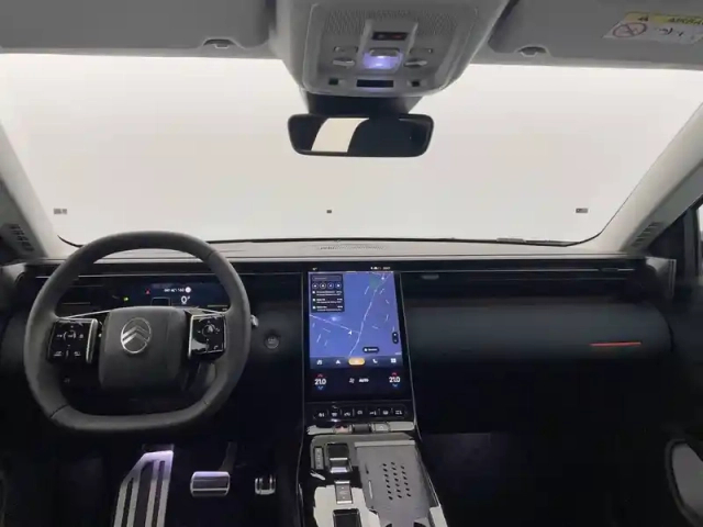 Citroën C5 Aircross hybride 145 ch e-dcs6 — photo 30