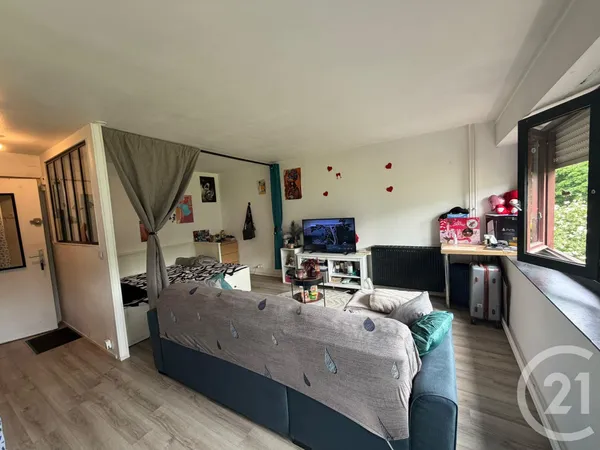 Studio 1 pièce 34 m²