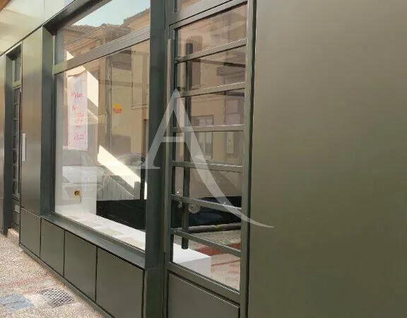 Local commercial 18 m²