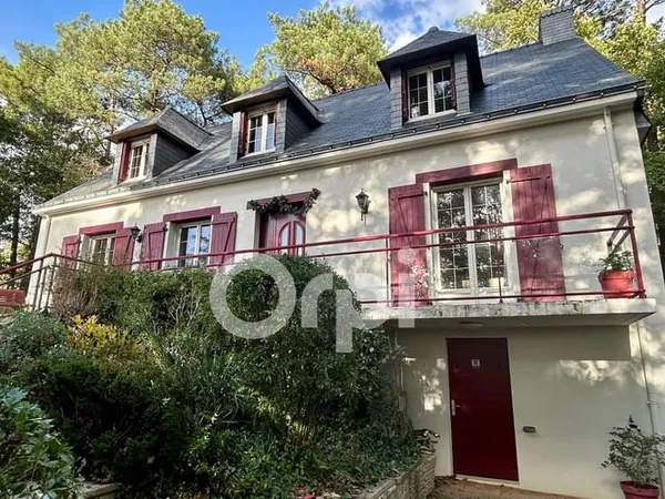 Maison 6 pièces 178 m²