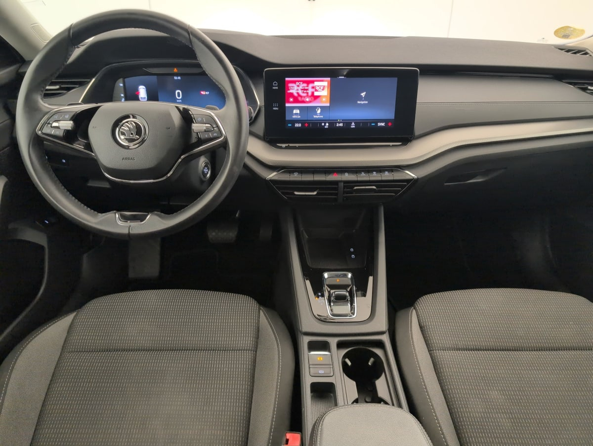 Skoda Octavia Combi — photo 12