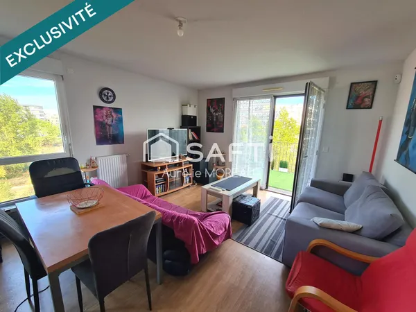 Appartement T2 balcon + place parking sécurisée